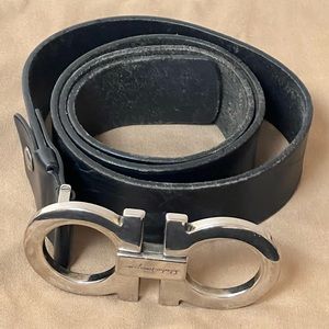 Authentic Salvatore Ferragamo belt. Size 40